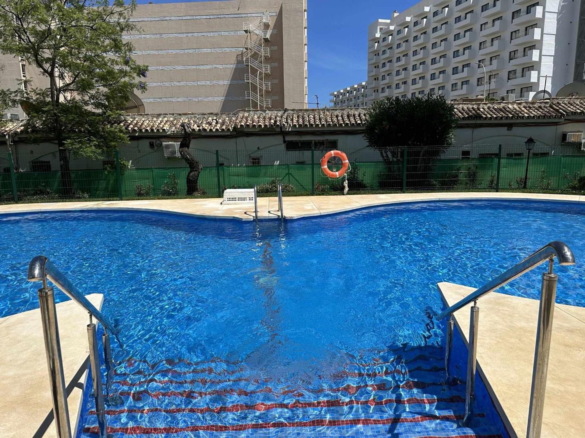 Apartamento La Carihuela A 2 Minutos De La Playa Торемолинос Екстериор снимка